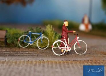 Preview: Anlagen-Architekt - 8004 - Zwei Fahrräder - je ein Damen- und Herrenfahrrad (Fertigmodell) - Spur H0